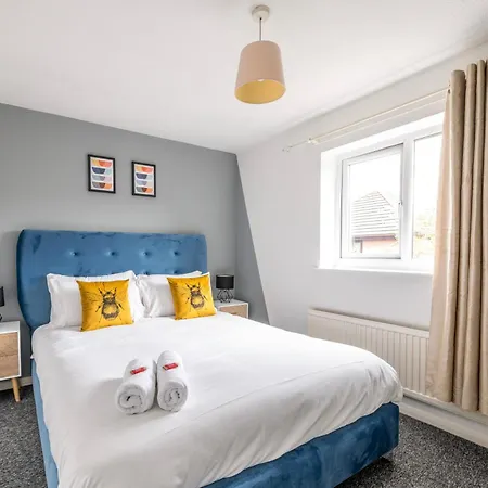 Temple Wall - Families, Contractors - Free Parking By Prescott Apartments * بريستول