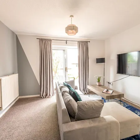 Temple Wall - Families, Contractors - Free Parking By Prescott Apartments