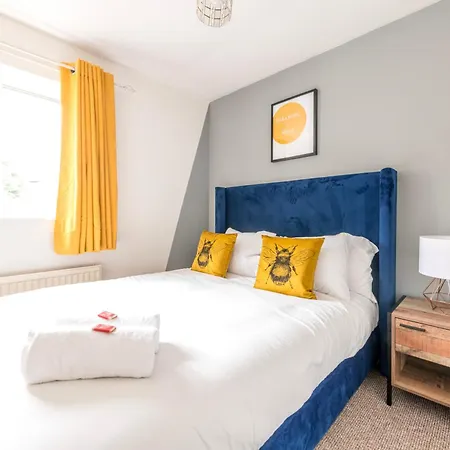 Temple Wall - Contractors, Families - Free Parking By Prescott Apartments Бристоль